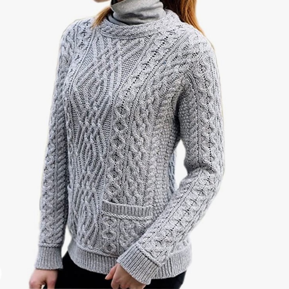 *NEW* Merino wool cable knit sweater XL